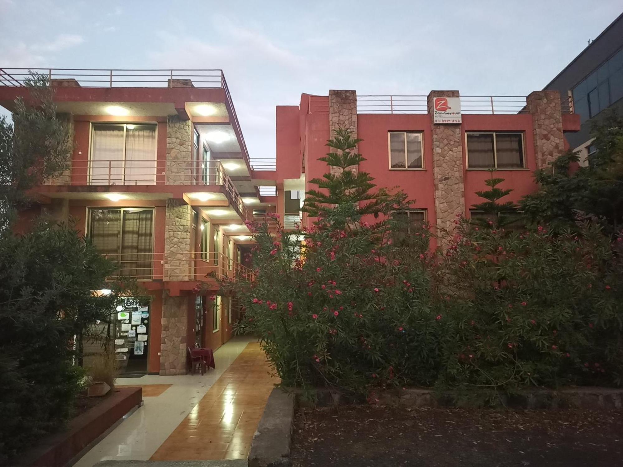 Zan-Seyoum Hotel - Lalībela 외부 사진